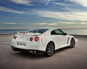 2011 R35 Nissan GT-R Picture